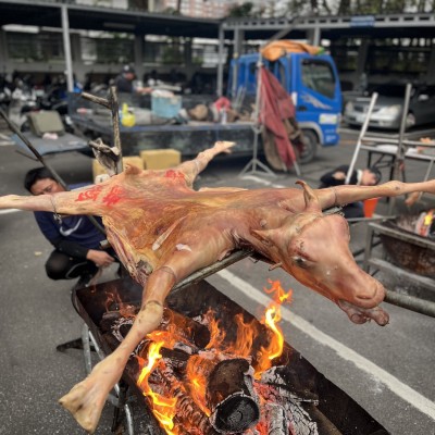 Cc烤肉碳烤全羊(含專業烤手) 烤羊